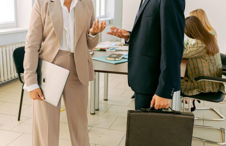 Enquête interne et respect du contradictoire : bonnes pratiques pour recueillir les témoignages